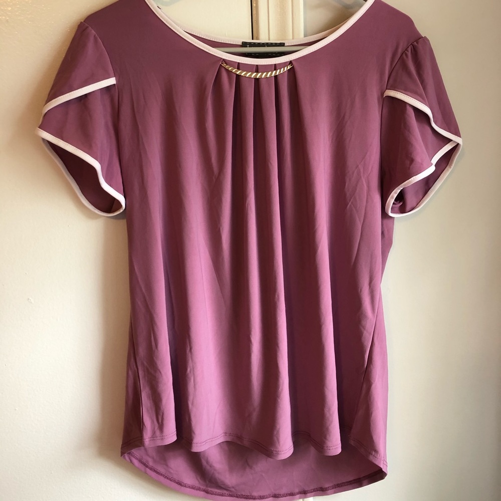 Blouse with Chain